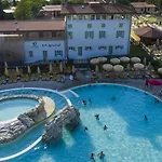Piani Di Clodia Holidaypark Kemping