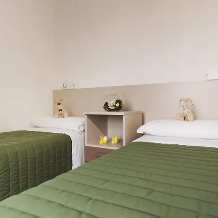 Piani Di Clodia Holidaypark 5* לאזיסה
