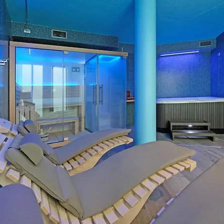 Piani Di Clodia Holidaypark 5* לאזיסה