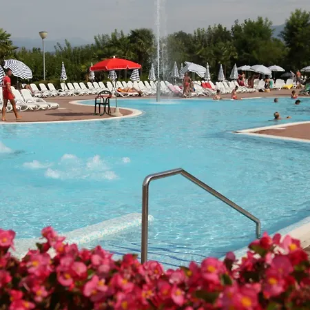 Piani Di Clodia Holidaypark 5* לאזיסה